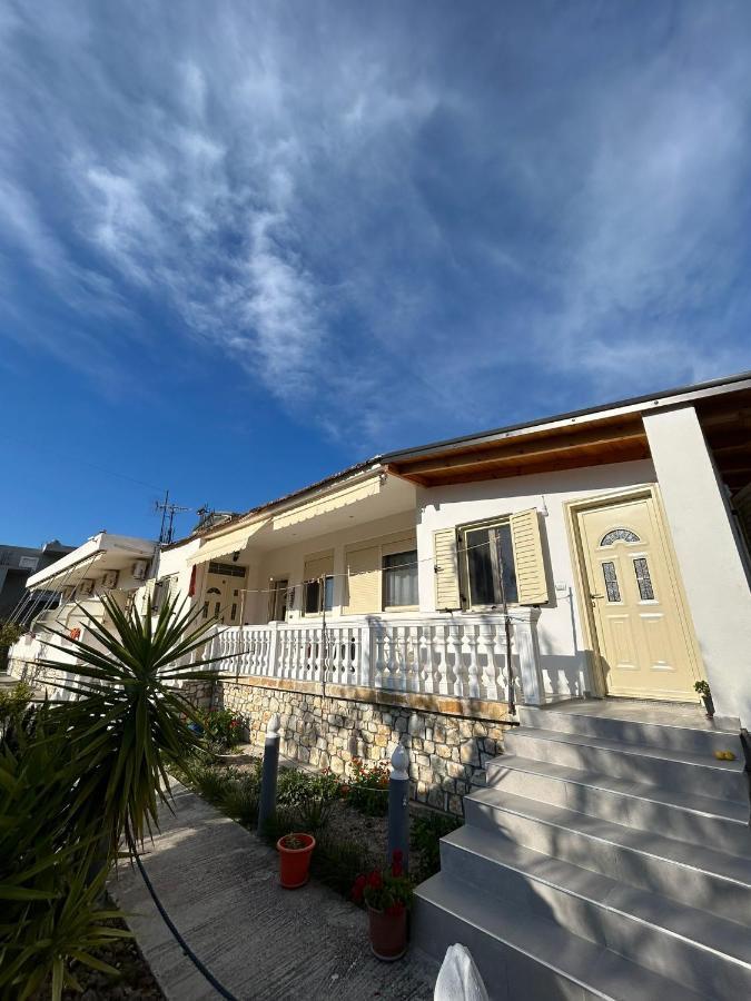 Hotel Vila Andi Zverneci Εξωτερικό φωτογραφία