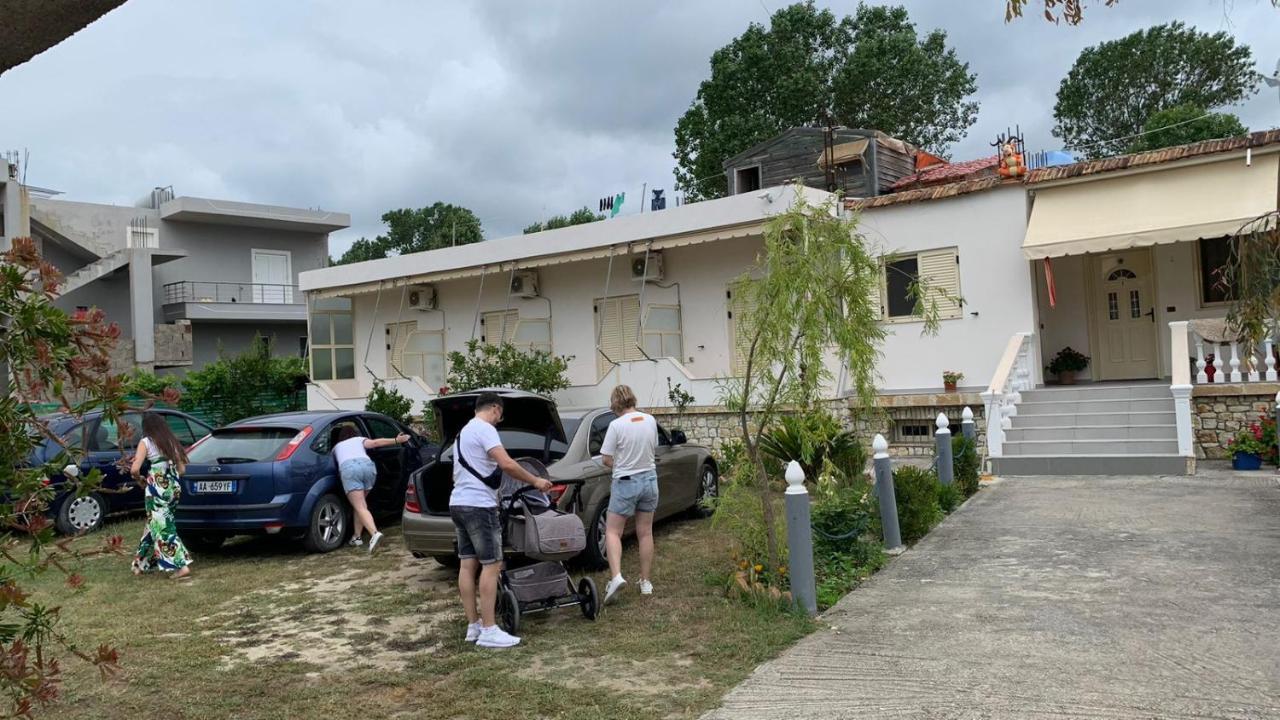 Hotel Vila Andi Zverneci Εξωτερικό φωτογραφία