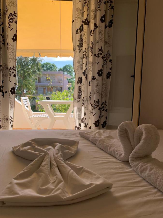 Hotel Vila Andi Zverneci Εξωτερικό φωτογραφία